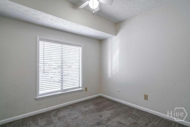 108 Fernbanks Court, Athens, GA 30605