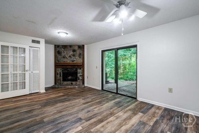 108 Fernbanks Court, Athens, GA 30605