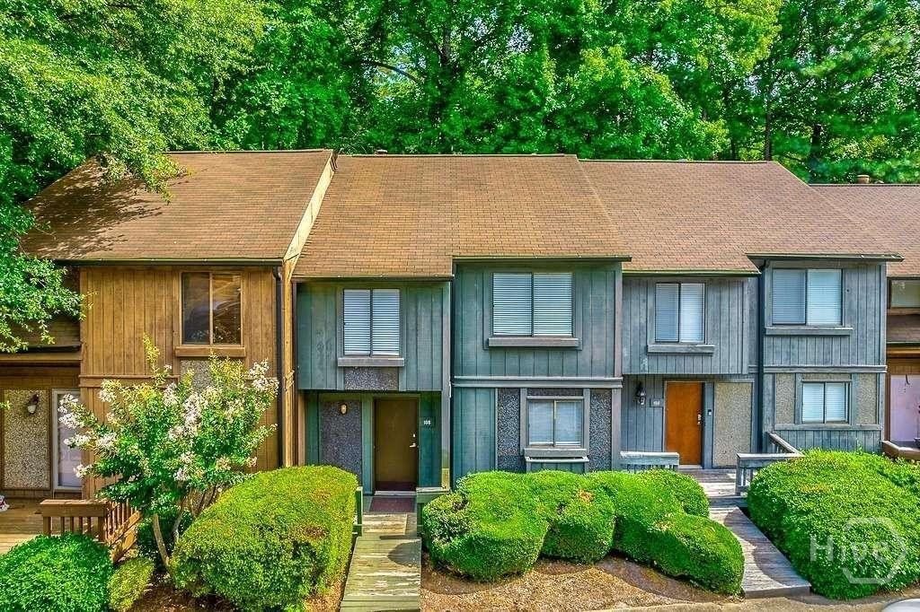 108 Fernbanks Court, Athens, GA 30605