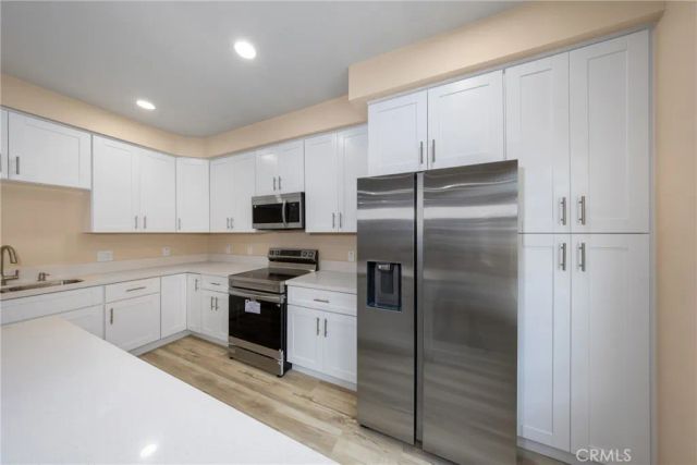 8185 Amerena Way, Fontana, CA 92335