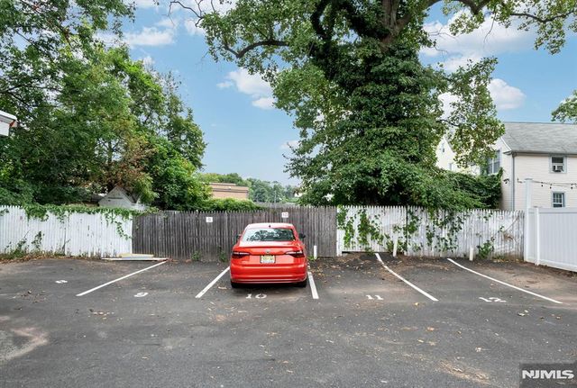 204 Forest Street 2, Montclair, NJ 07042