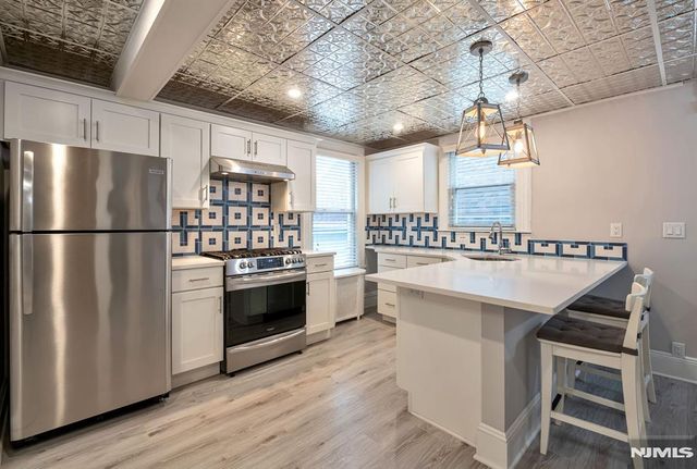 204 Forest Street 2, Montclair, NJ 07042