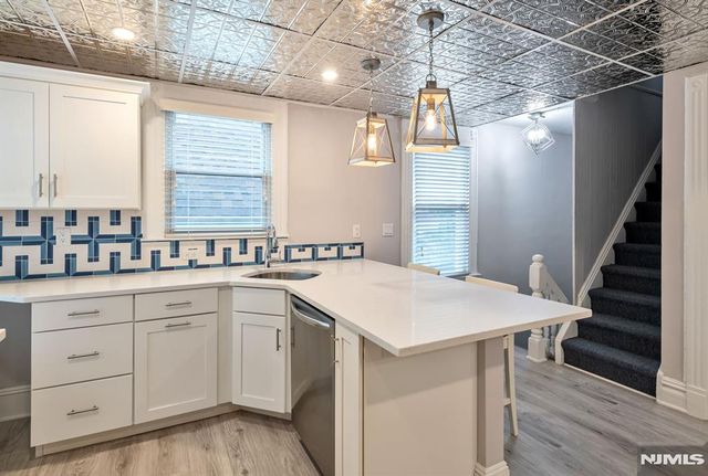 204 Forest Street 2, Montclair, NJ 07042