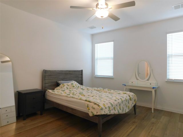 3500 Kingsview Drive, Denton, TX 76207