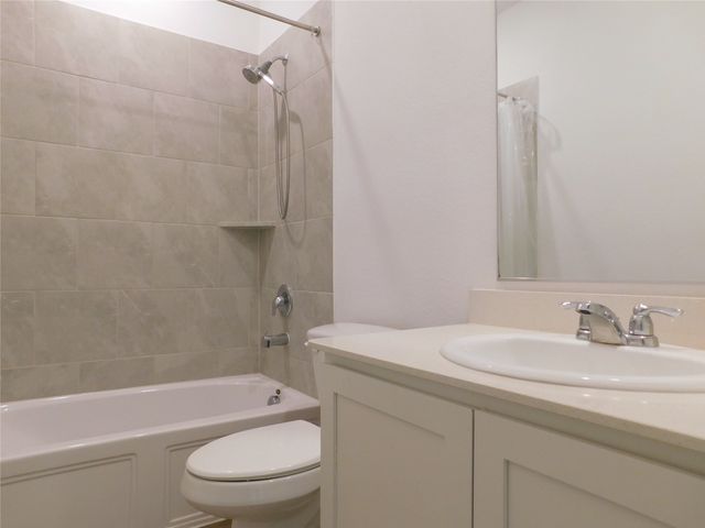 3500 Kingsview Drive, Denton, TX 76207
