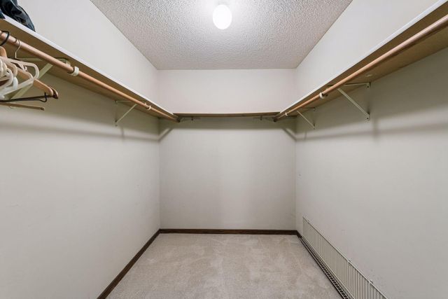 3801 W 98th Street 306, Bloomington, MN 55431