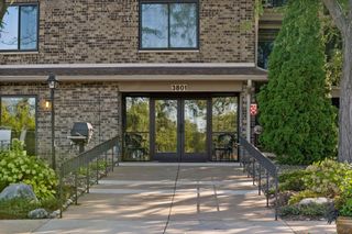3801 W 98th Street 306, Bloomington, MN 55431