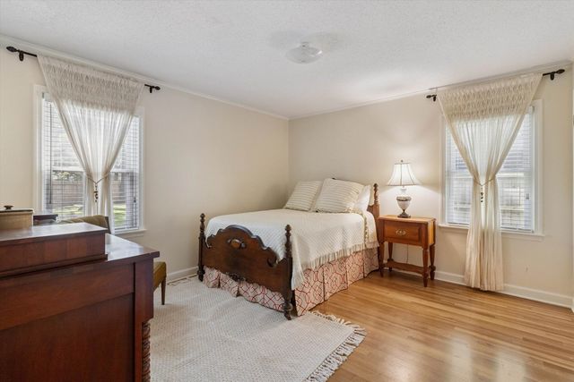 1164 BROOKFIELD RD, Memphis, TN 38119