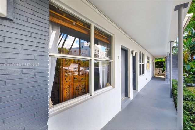 2445 Lake Pancoast Dr 4, Miami Beach, FL 33140