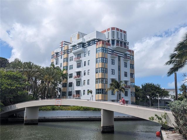 2445 Lake Pancoast Dr 4, Miami Beach, FL 33140