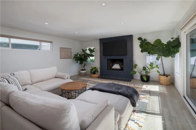 6242 E Pageantry Street, Long Beach, CA 90808