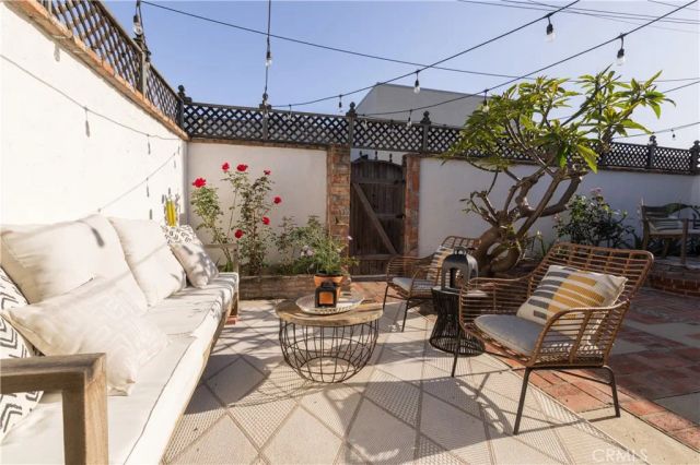 6242 E Pageantry Street, Long Beach, CA 90808