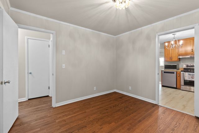 209 Oak Dr, Franklin, TN 37064