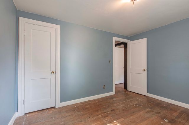 122 Algonquin St, Brockton, MA 02302