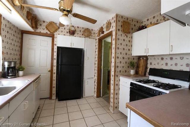 24235 Puritan, Redford, MI 48239