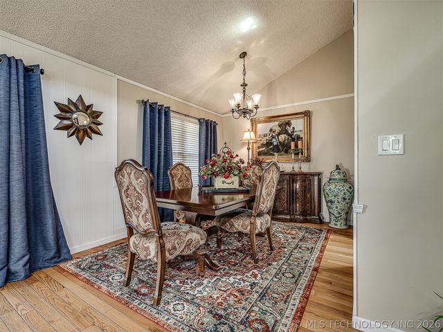 606 NW 9th Street, Wagoner, OK 74467