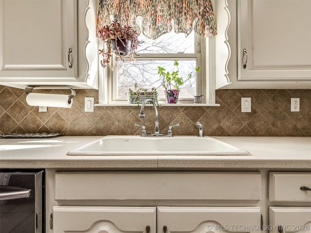 606 NW 9th Street, Wagoner, OK 74467