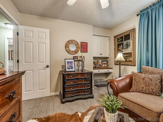 606 NW 9th Street, Wagoner, OK 74467