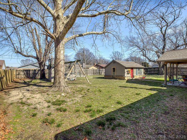 606 NW 9th Street, Wagoner, OK 74467