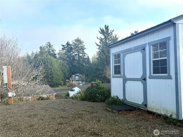 30508 K Place, Ocean Park, WA 98640