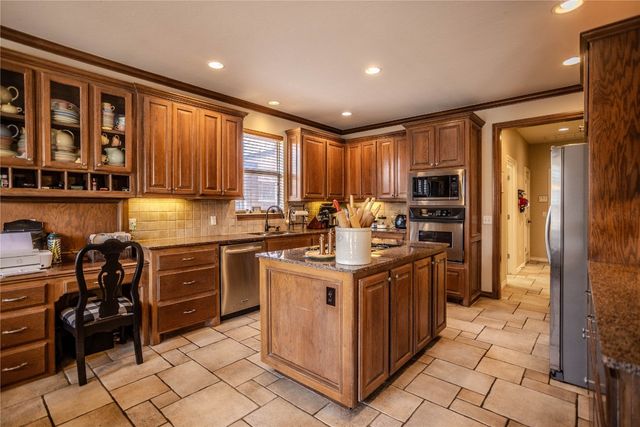 508 NW 150th Place, Edmond, OK 73013