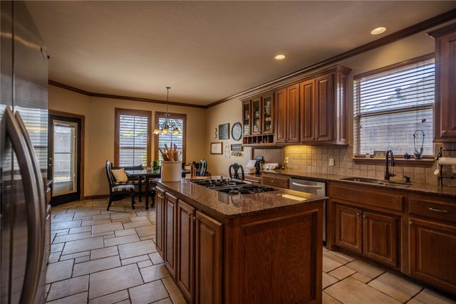 508 NW 150th Place, Edmond, OK 73013
