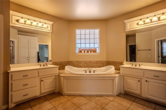 508 NW 150th Place, Edmond, OK 73013