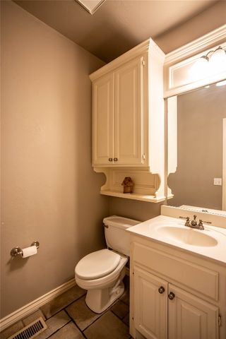 508 NW 150th Place, Edmond, OK 73013