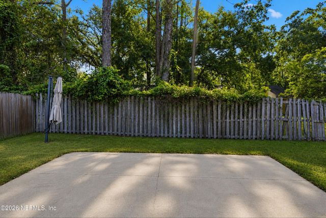 6425 SARAHS VIEW Court, Jacksonville, FL 32244