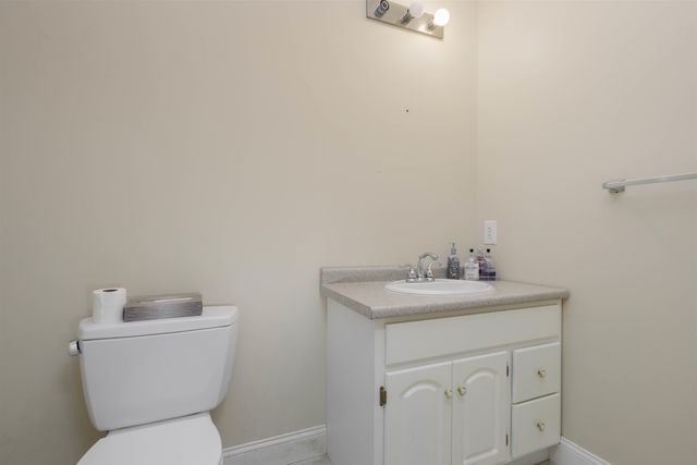 74 South Beach Drive, Croydon, NH 03773