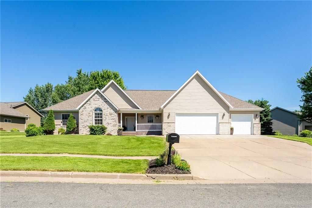 3124 County Farm Road, Eau Claire, WI 54703