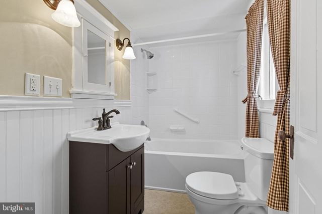 645 W WATER ST, Bellefonte, PA 16823