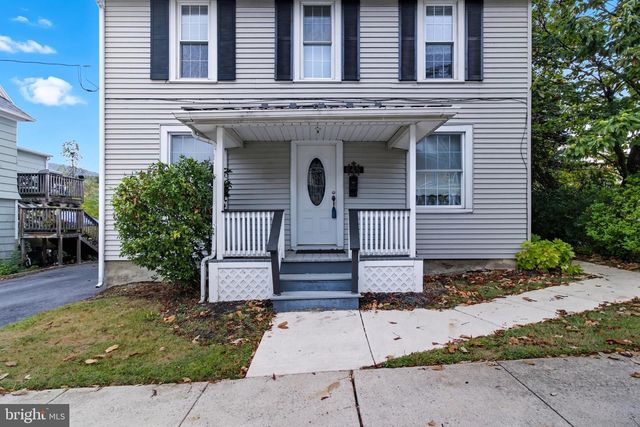 645 W WATER ST, Bellefonte, PA 16823