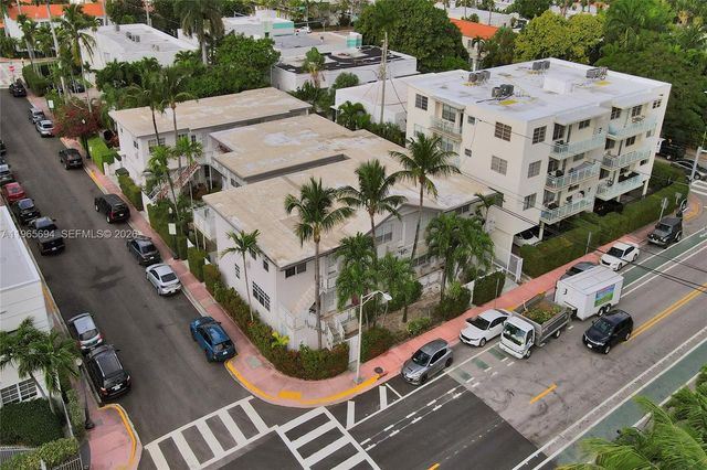717 Espanola Way 204, Miami Beach, FL 33139