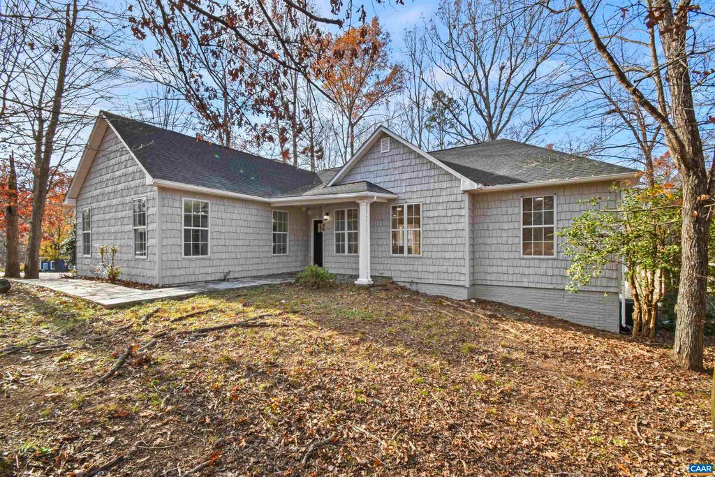 36 JEFFERSON DR, Palmyra, VA 22963
