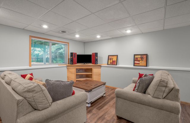 9043 Waconia Street NE, Blaine, MN 55449