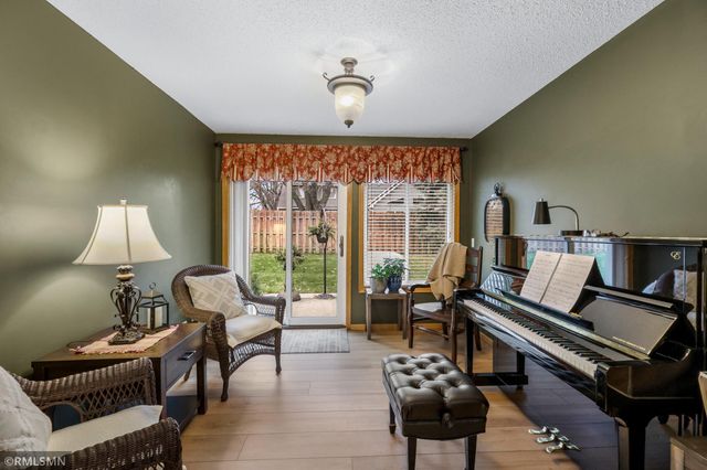 14547 Bloomfield Path, Rosemount, MN 55068