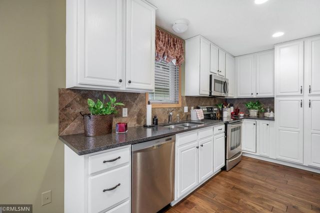 14547 Bloomfield Path, Rosemount, MN 55068