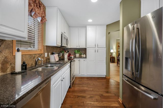 14547 Bloomfield Path, Rosemount, MN 55068