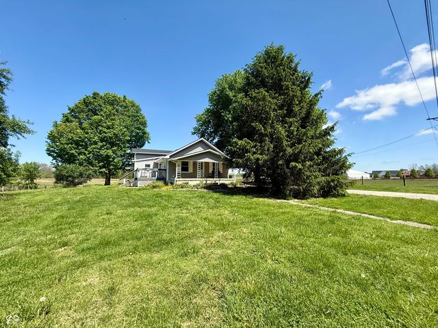 6913 E County Road 200 N, Coatesville, IN 46121