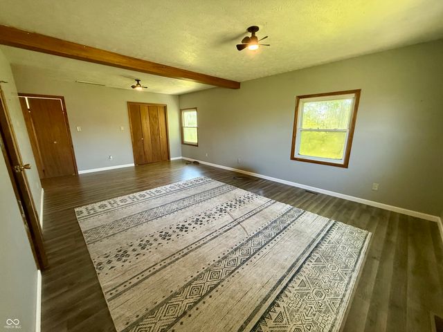6913 E County Road 200 N, Coatesville, IN 46121