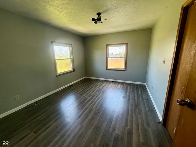6913 E County Road 200 N, Coatesville, IN 46121