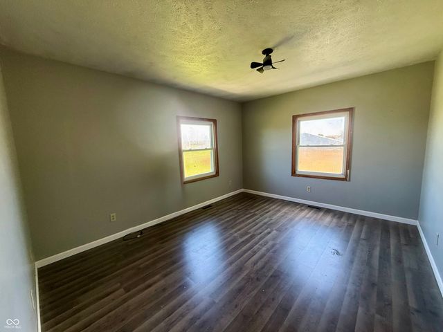 6913 E County Road 200 N, Coatesville, IN 46121