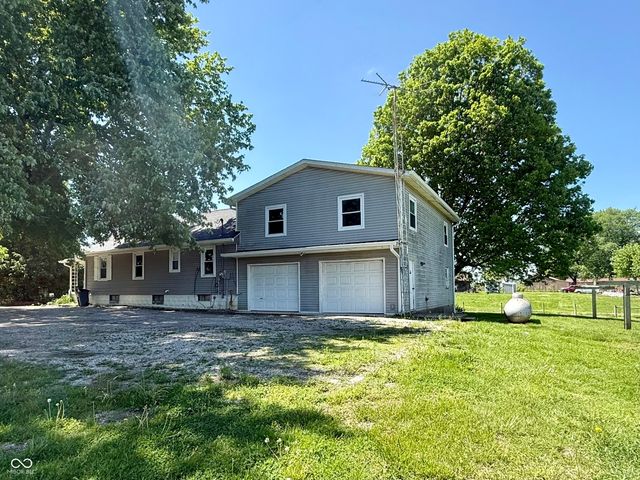 6913 E County Road 200 N, Coatesville, IN 46121