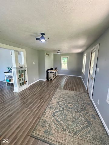 6913 E County Road 200 N, Coatesville, IN 46121