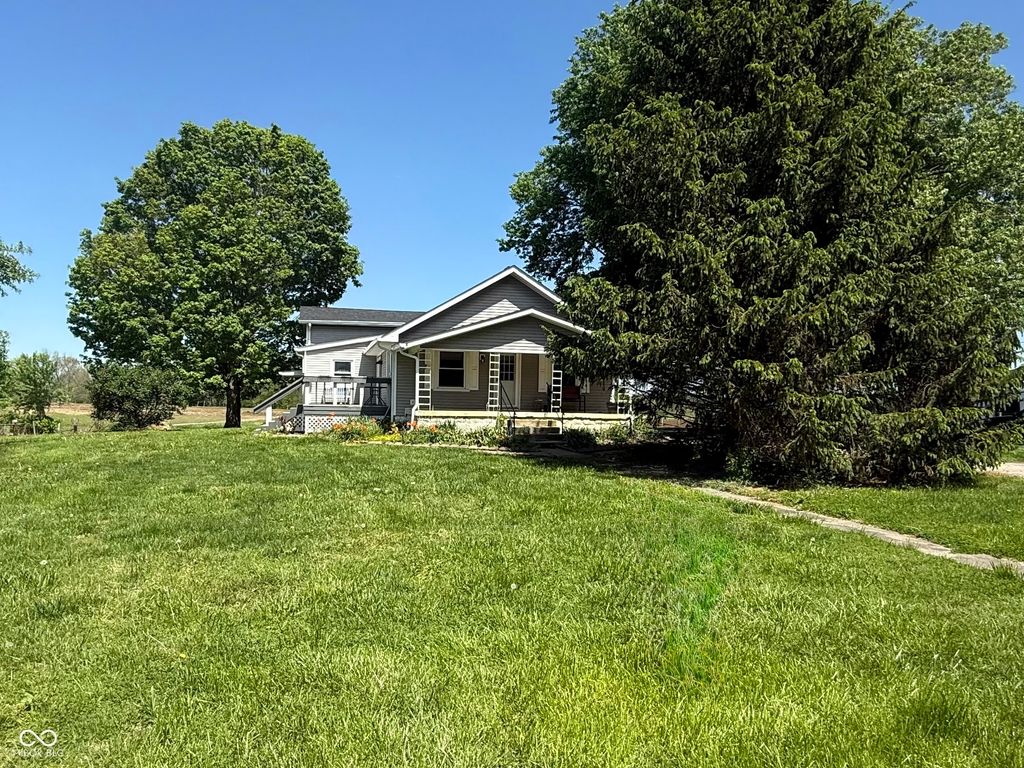 6913 E County Road 200 N, Coatesville, IN 46121