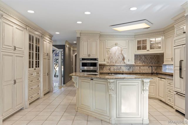 9841 Wynchase Circle, Montgomery, AL 36117