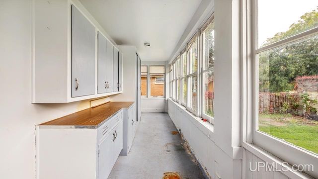 621 E Grand Boulevard, Iron Mountain, MI 49801