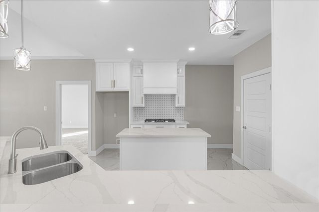 1060 Grison Circle, Corsicana, TX 75109