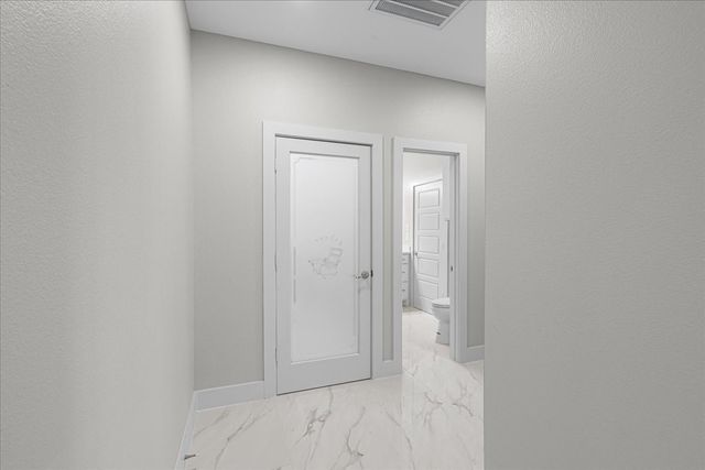 1060 Grison Circle, Corsicana, TX 75109